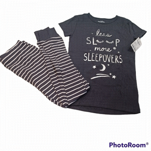OSHKOSH girl's pajama set